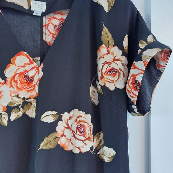 A New Day Dress Size Medium - Picture 12 of 12